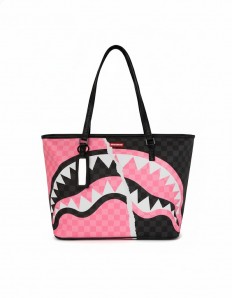 לצפייה במוצר Sprayground Pink Shark Mouth Tote Bag – תיק כתף אופנתי בדוגמת משבצות ורודות